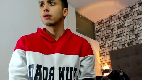 zack_isback online show from 04-16-26, 07:25