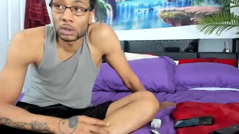 Snapshot of zack_piphermax chatting on 03-23-26, 01:26 Zack Pipher online show from 03-23-26, 01:26