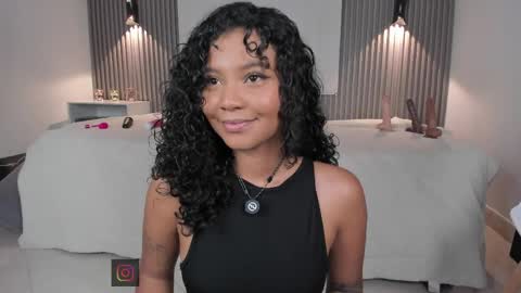 Snapshot of zafiiraa chatting on 05-19-26, 03:24 zafira online show from 05-19-26, 03:24