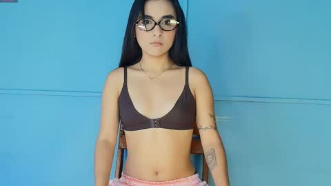 Zafira online show from 04-19-26, 07:16