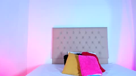 Zafiro Brown online show from 11-02-25, 11:56