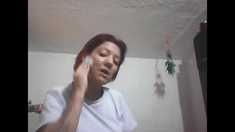 Zafiro online show from 10-27-25, 06:45