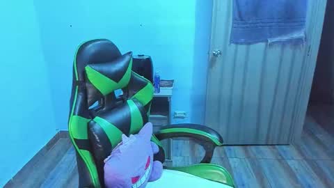 BiG Zafiro online show from 01-06-26, 11:25