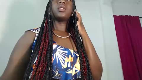 Snapshot of zahhysims chatting on 01-25-25, 01:41 zahhy online show from 01-25-25, 01:41