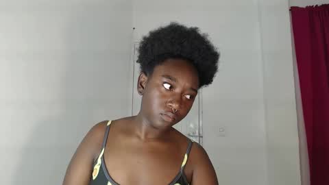 Snapshot of zahhysims chatting on 02-02-25, 04:54 zahhy online show from 02-02-25, 04:54