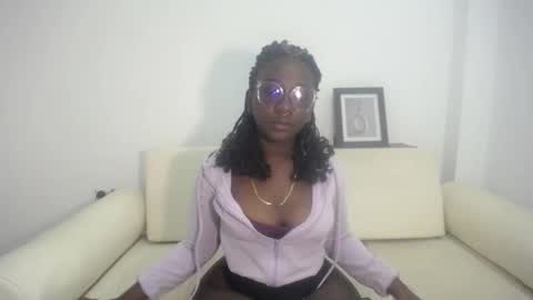 Snapshot of zahhysims chatting on 03-10-25, 11:32 zahhy online show from 03-10-25, 11:32