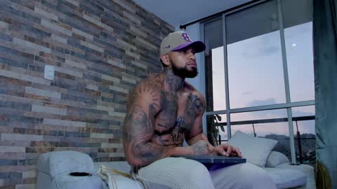 INSTAGRAM yormanfit7 online show from 01-16-25, 11:16