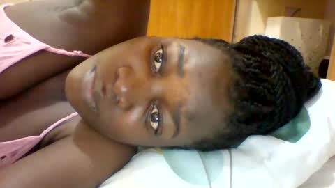 Snapshot of zainxxxx chatting on 02-11-25, 08:48 zainxxxx online show from 02-11-25, 08:48