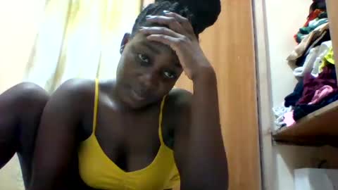 Snapshot of zainxxxx chatting on 02-14-25, 10:47 zainxxxx online show from 02-14-25, 10:47