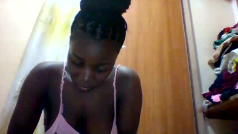 Snapshot of zainxxxx chatting on 02-26-25, 11:04 zainxxxx online show from 02-26-25, 11:04