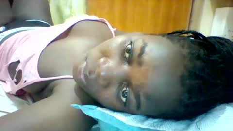 Snapshot of zainxxxx chatting on 03-08-25, 08:44 zainxxxx online show from 03-08-25, 08:44