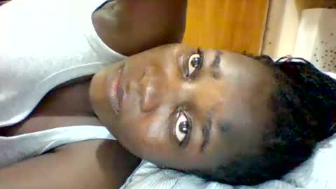 Snapshot of zainxxxx chatting on 03-12-25, 07:17 zainxxxx online show from 03-12-25, 07:17