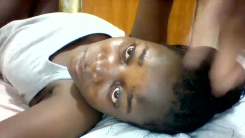 Snapshot of zainxxxx chatting on 03-12-25, 10:17 zainxxxx online show from 03-12-25, 10:17