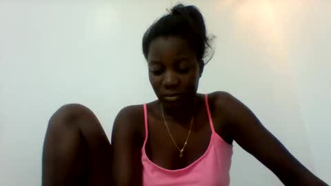 Snapshot of zainxxxx chatting on 02-06-26, 07:06 zainxxxx online show from 02-06-26, 07:06