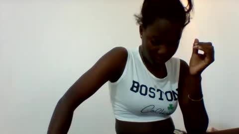 Snapshot of zainxxxx chatting on 02-25-26, 06:56 zainxxxx online show from 02-25-26, 06:56