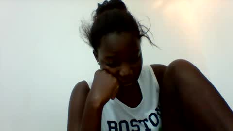 Snapshot of zainxxxx chatting on 02-25-26, 07:01 zainxxxx online show from 02-25-26, 07:01