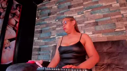 Danna online show from 01-07-26, 03:42