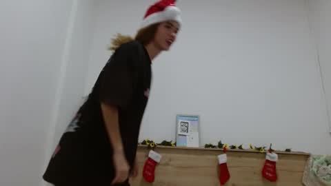 Snapshot of zammu_1992_ chatting on 12-10-24, 10:58 Zamu online show from 12-10-24, 10:58