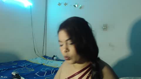 Snapshot of zamy_kiss chatting on 12-18-24, 11:19 Zamy online show from 12-18-24, 11:19