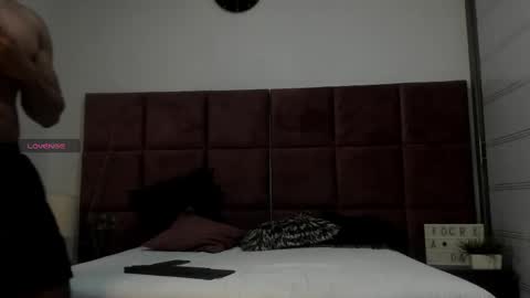 Snapshot of zane_lux chatting on 02-28-25, 10:52 Zane Lux online show from 02-28-25, 10:52