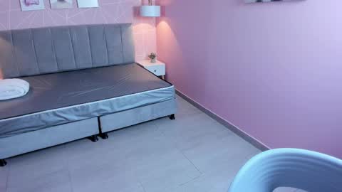 Zara Sweet  online show from 02-14-25, 12:36