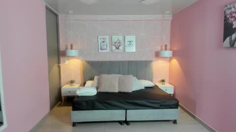 Zara Sweet  online show from 10-06-25, 12:46