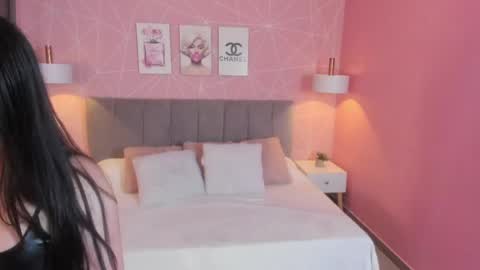 Snapshot of zara__sweet chatting on 04-23-26, 02:30 Zara Sweet online show from 04-23-26, 02:30