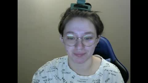 chaturcum online show from 02-10-25, 03:03