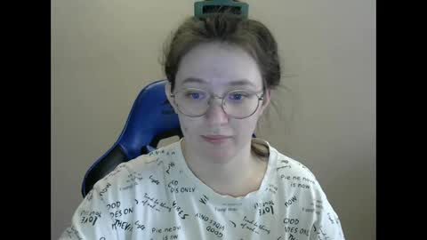 chaturcum online show from 02-10-25, 06:09