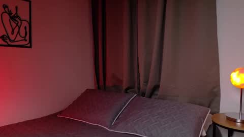 Zara Nova online show from 03-17-26, 12:15