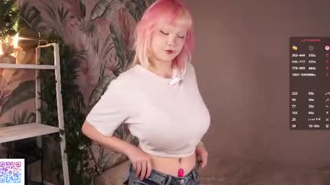 Snapshot of zara_shine chatting on 07-07-26, 06:23 Criss online show from 07-07-26, 06:23