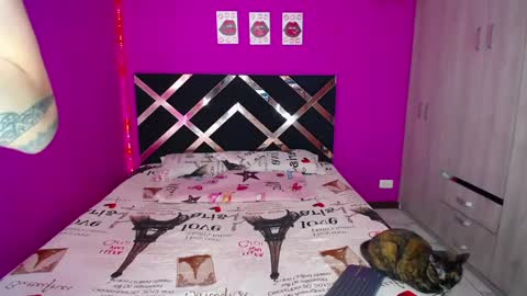 Snapshot of zara_tattoox chatting on 03-06-25, 02:08 ZARA ANYELINA online show from 03-06-25, 02:08