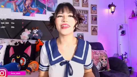 Snapshot of zaradaviss chatting on 05-17-26, 04:14 Zara online show from 05-17-26, 04:14