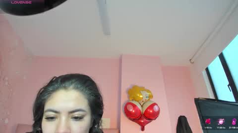 Zarah  online show from 10-05-25, 10:07
