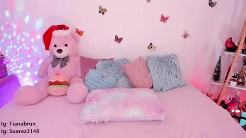 Zara online show from 01-08-25, 02:35