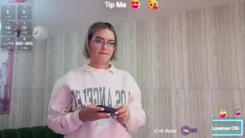 Isabella online show from 03-26-26, 01:06