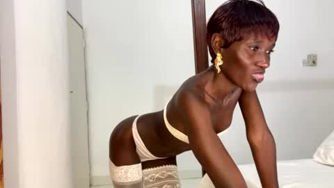 Snapshot of zaria_amara chatting on 06-26-26, 07:51 zaria_amara online show from 06-26-26, 07:51