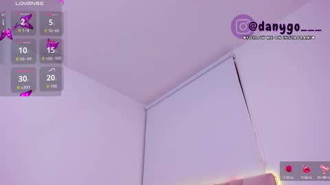 Snapshot of zarianaevanz chatting on 10-05-25, 11:02 Zariana online show from 10-05-25, 11:02