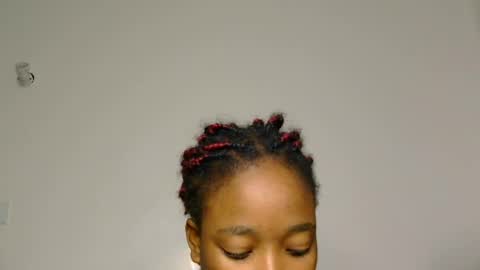 Snapshot of zariyah_ chatting on 07-13-26, 04:10 Zariyah online show from 07-13-26, 04:10