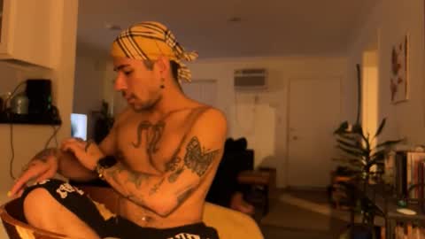 zayden online show from 11-10-25, 01:48