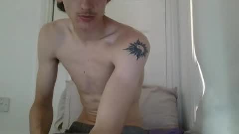 Snapshot of zaynemercer69 chatting on 05-27-26, 01:52 zayne online show from 05-27-26, 01:52