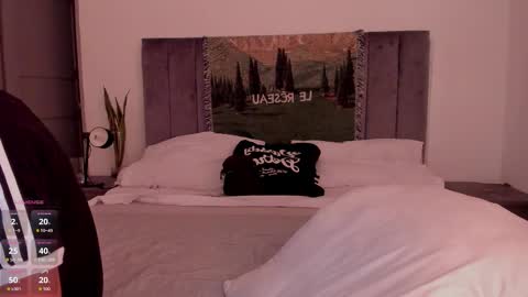 Hii im Zay.                 I save money for education. PVT Open. online show from 11-15-25, 08:00