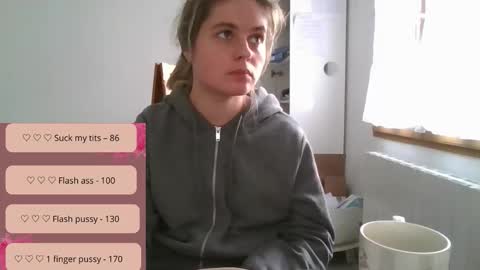 Snapshot of zazbella chatting on 02-02-26, 12:04 zazbella online show from 02-02-26, 12:04