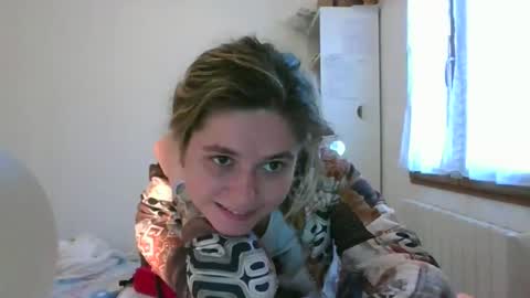 Snapshot of zazbella chatting on 02-25-26, 10:36 zazbella online show from 02-25-26, 10:36