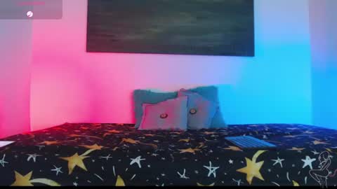 Snapshot of zean_lee chatting on 07-21-26, 02:41 Karolyne online show from 07-21-26, 02:41
