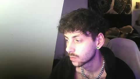 Snapshot of zedbooy chatting on 11-17-25, 05:19 Zed online show from 11-17-25, 05:19