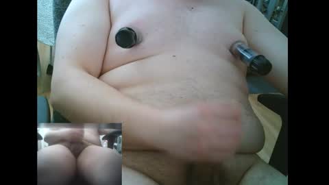 Snapshot of zeigfreudig_ chatting on 03-07-25, 04:22 zeigfreudig_ online show from 03-07-25, 04:22