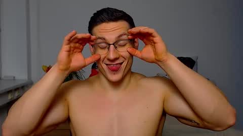 zeinmiracles online show from 12-22-25, 08:50