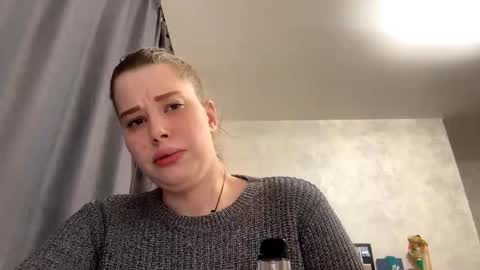 Sindy online show from 03-04-26, 02:45