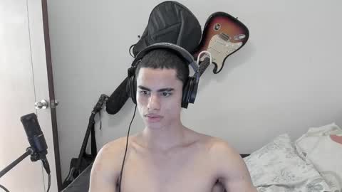 Snapshot of zenhzu chatting on 01-13-25, 03:15 zenzhu online show from 01-13-25, 03:15